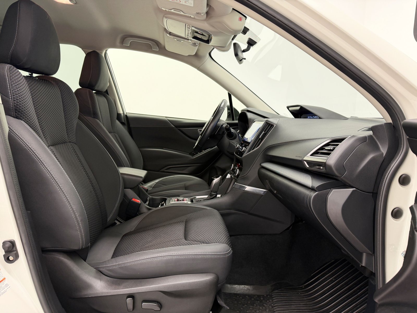SUBARU FORESTER 46 