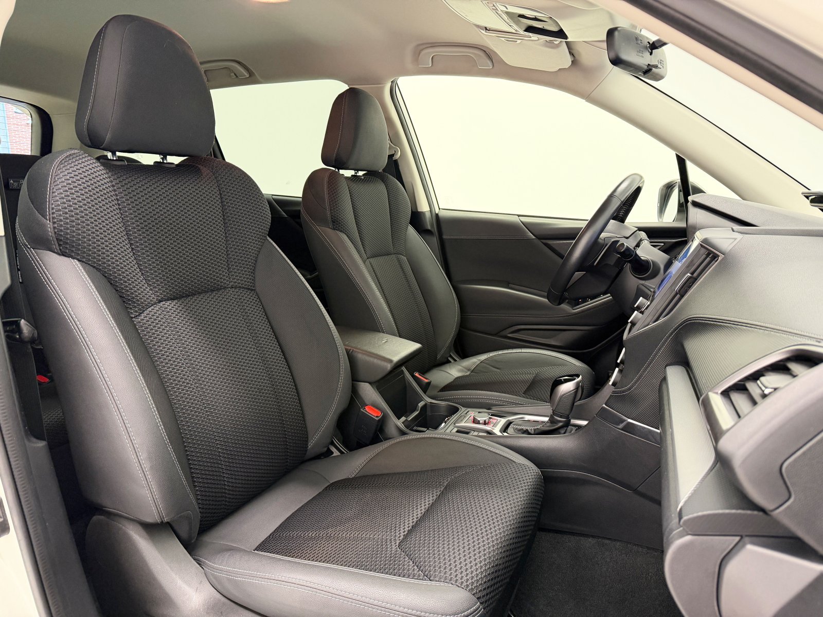 SUBARU FORESTER 48 