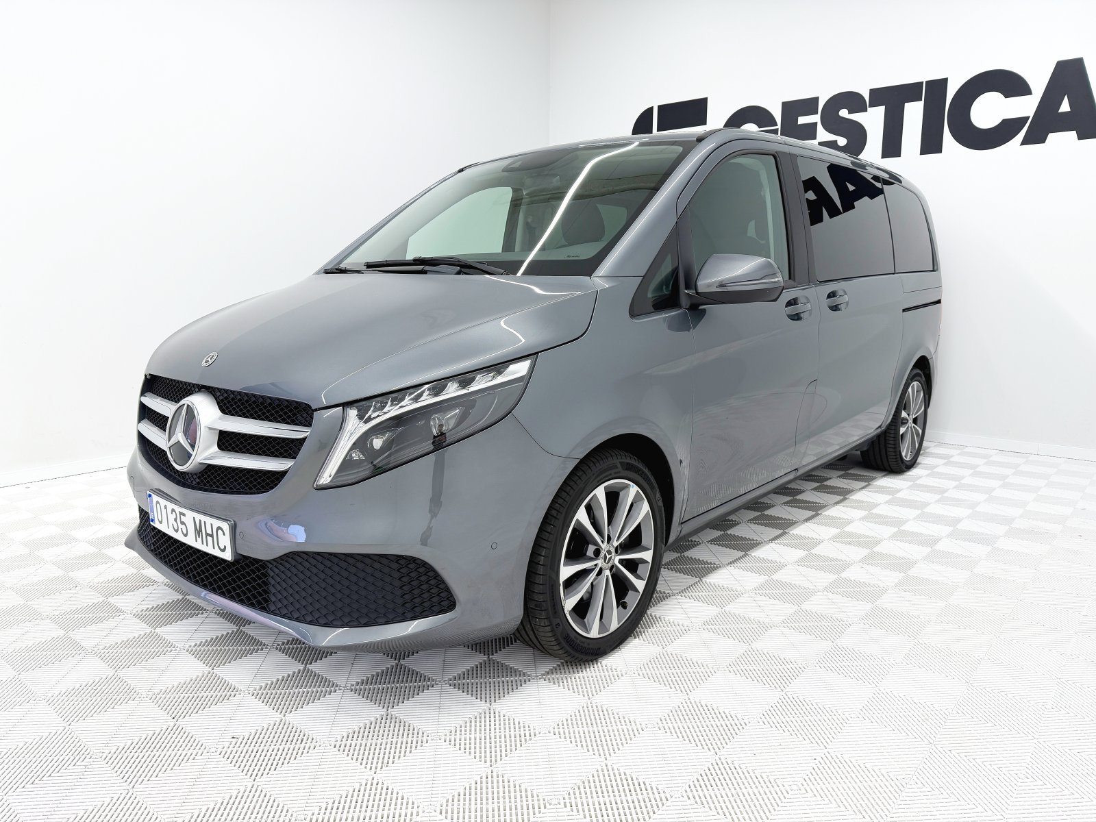 MERCEDES CLASE V 220D COMPACTO 7