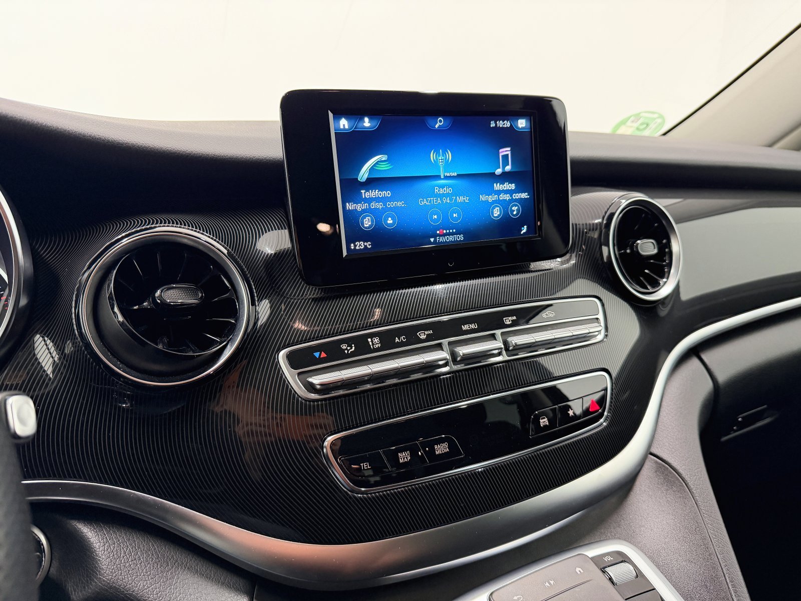 MERCEDES CLASE V 220D COMPACTO 32