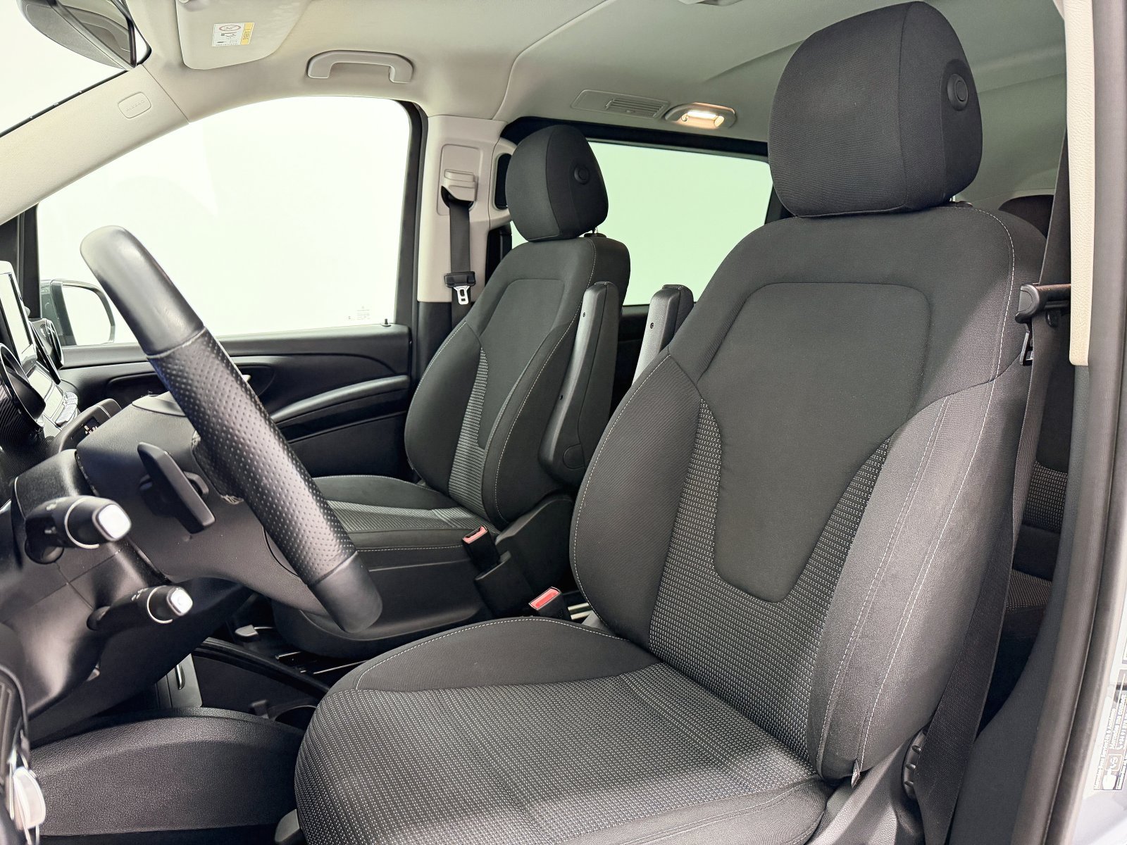 MERCEDES CLASE V 220D COMPACTO 22