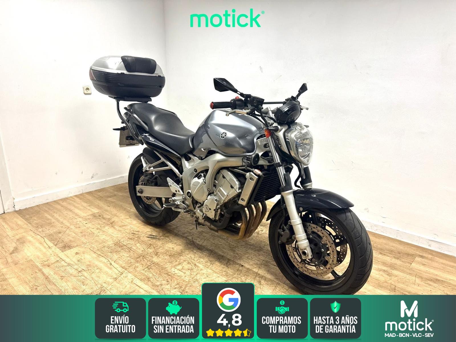 YAMAHA FZ 6 N (TOP CASE)