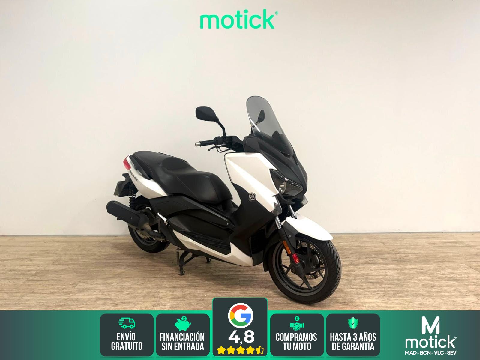 YAMAHA XMAX 125