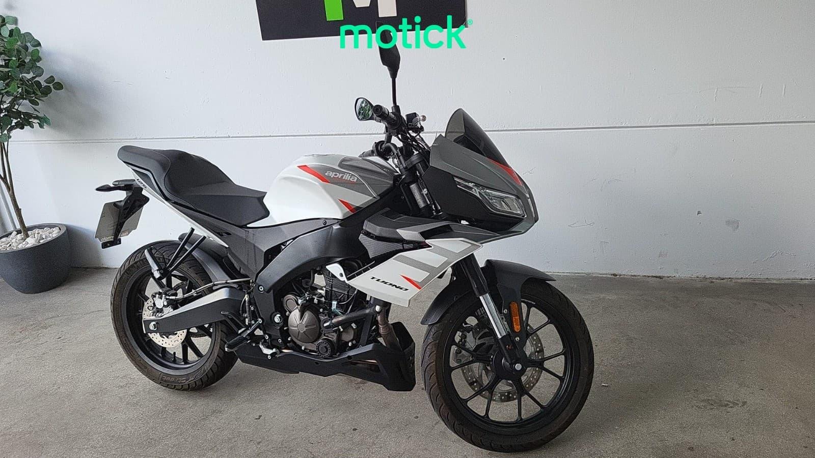 APRILIA TUONO 125