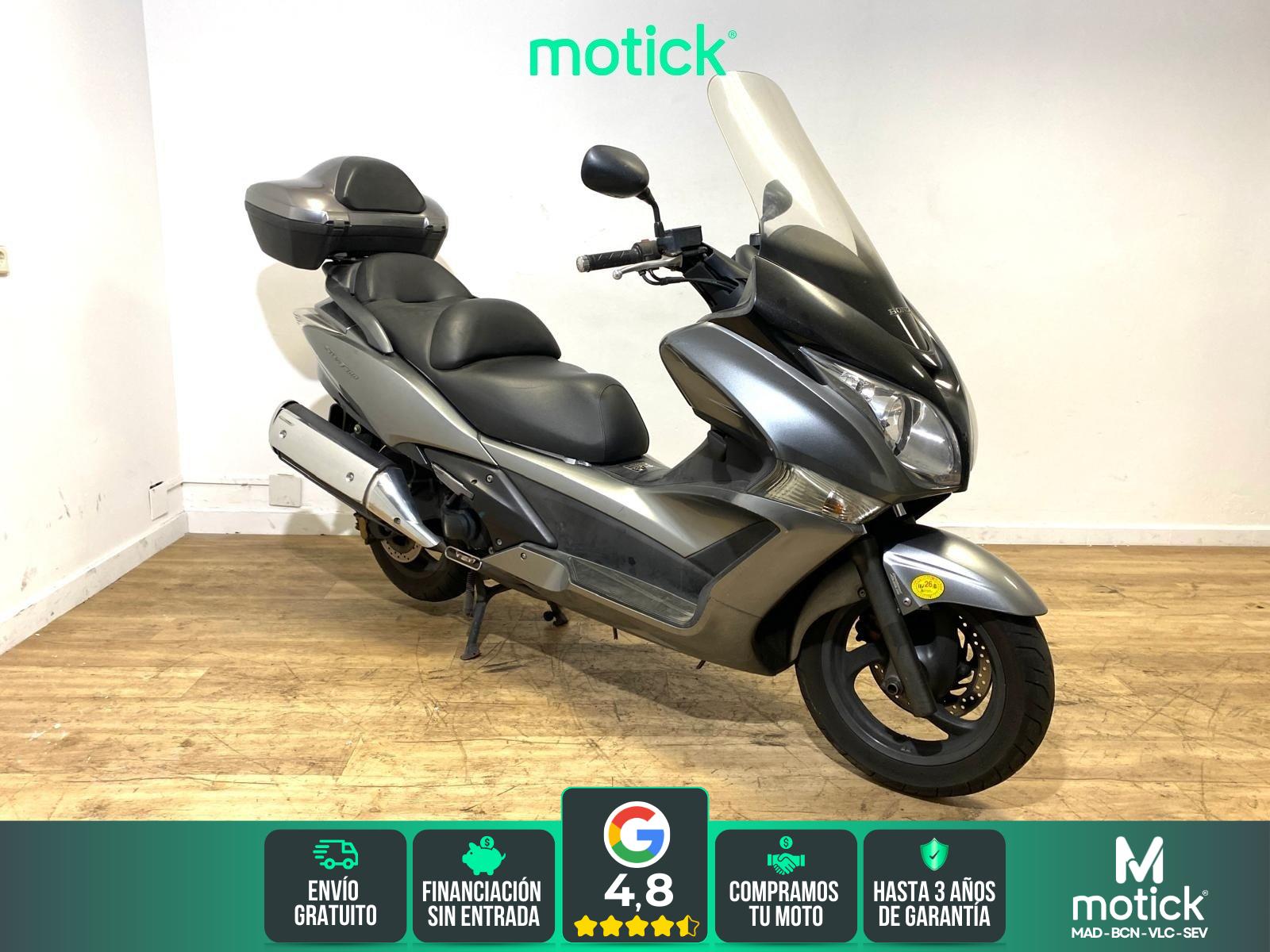 HONDA SILVER WING 600 T (TOP CASE)