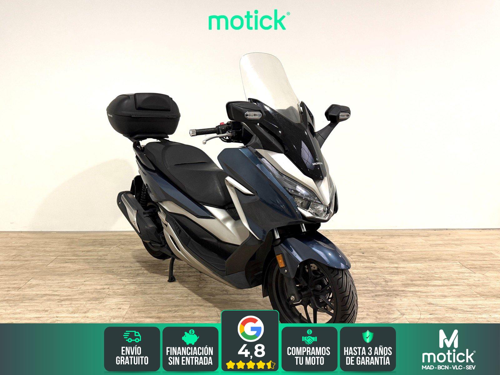 HONDA FORZA 300 (TOP CASE)